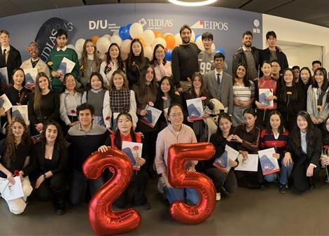 Preparatory College Winter Semester 25 Ceremonial presentation of certificates